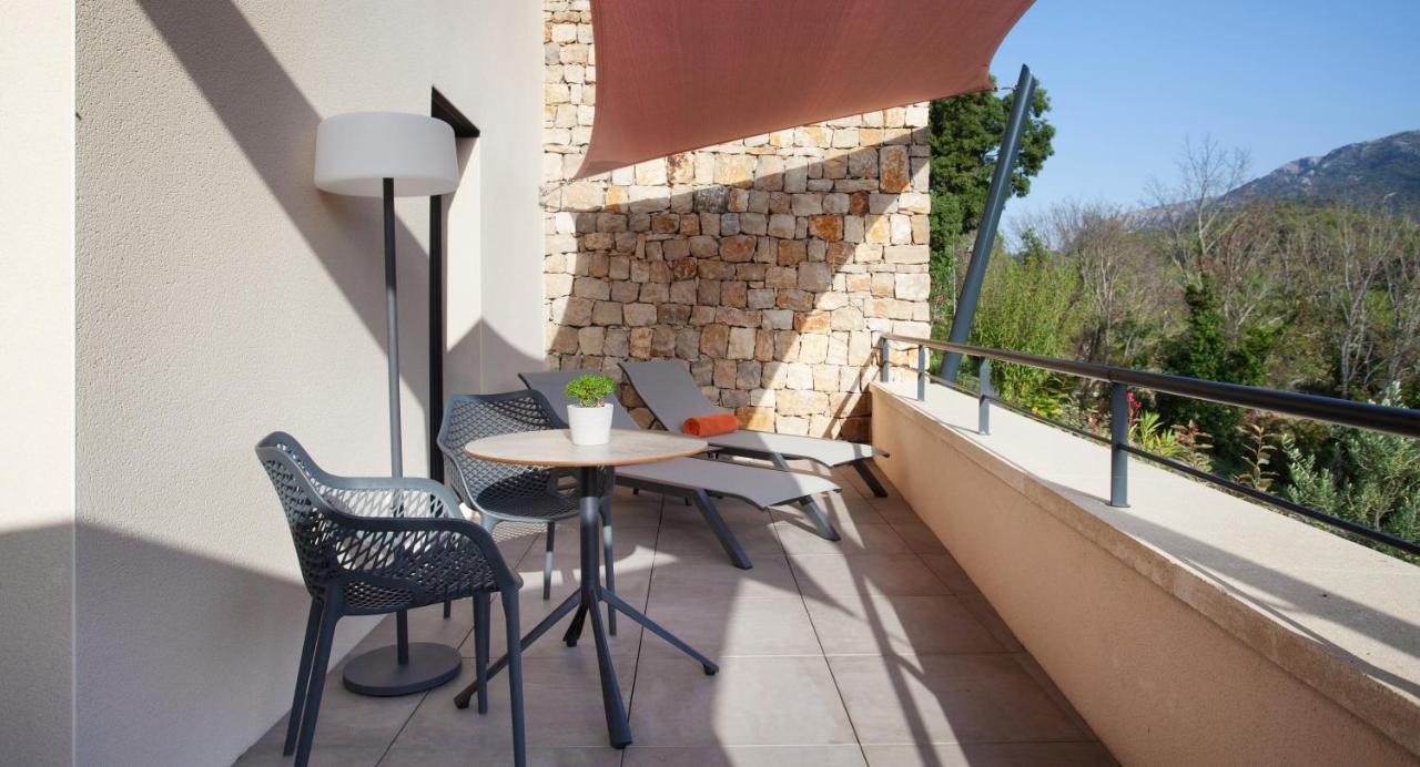 Hotel Sainte Victoire Vauvenargues Exterior photo
